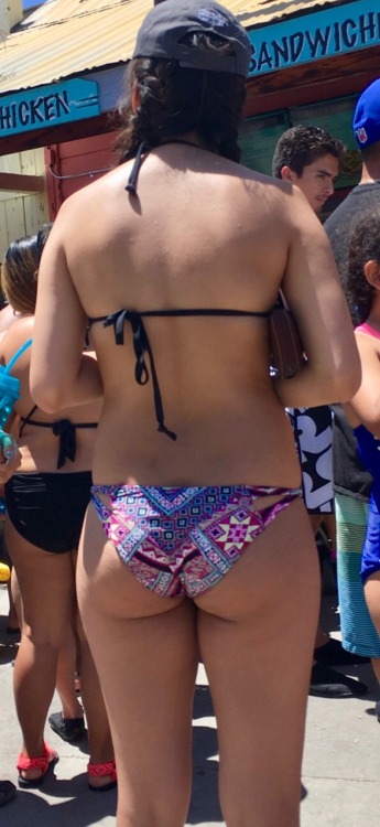 iamozzman: That ass & pussy look so tight