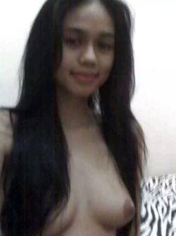 malaycouple:  aretip12390:  gadisgadis:  What a lovely hair. Up and down. Rate : 4/5  wau..cntik nye  pepet berbulu memei kegemaran ku 