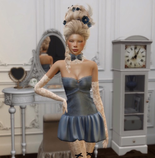 Marie Antoinette Inspired Sim