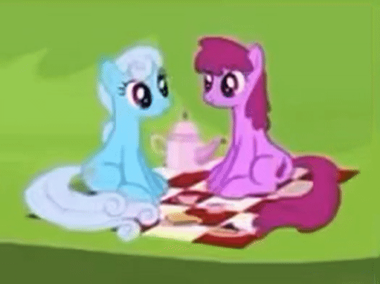 prettyponyblog:Background Gays || Part One