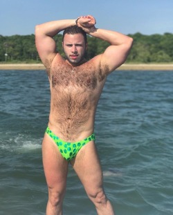 men's armpits