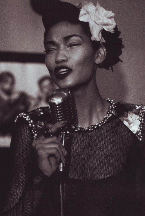 misswallflower:artichokes-hearts:Chanel Iman &amp; Arlenis Sosa in “Fashion..and all that 