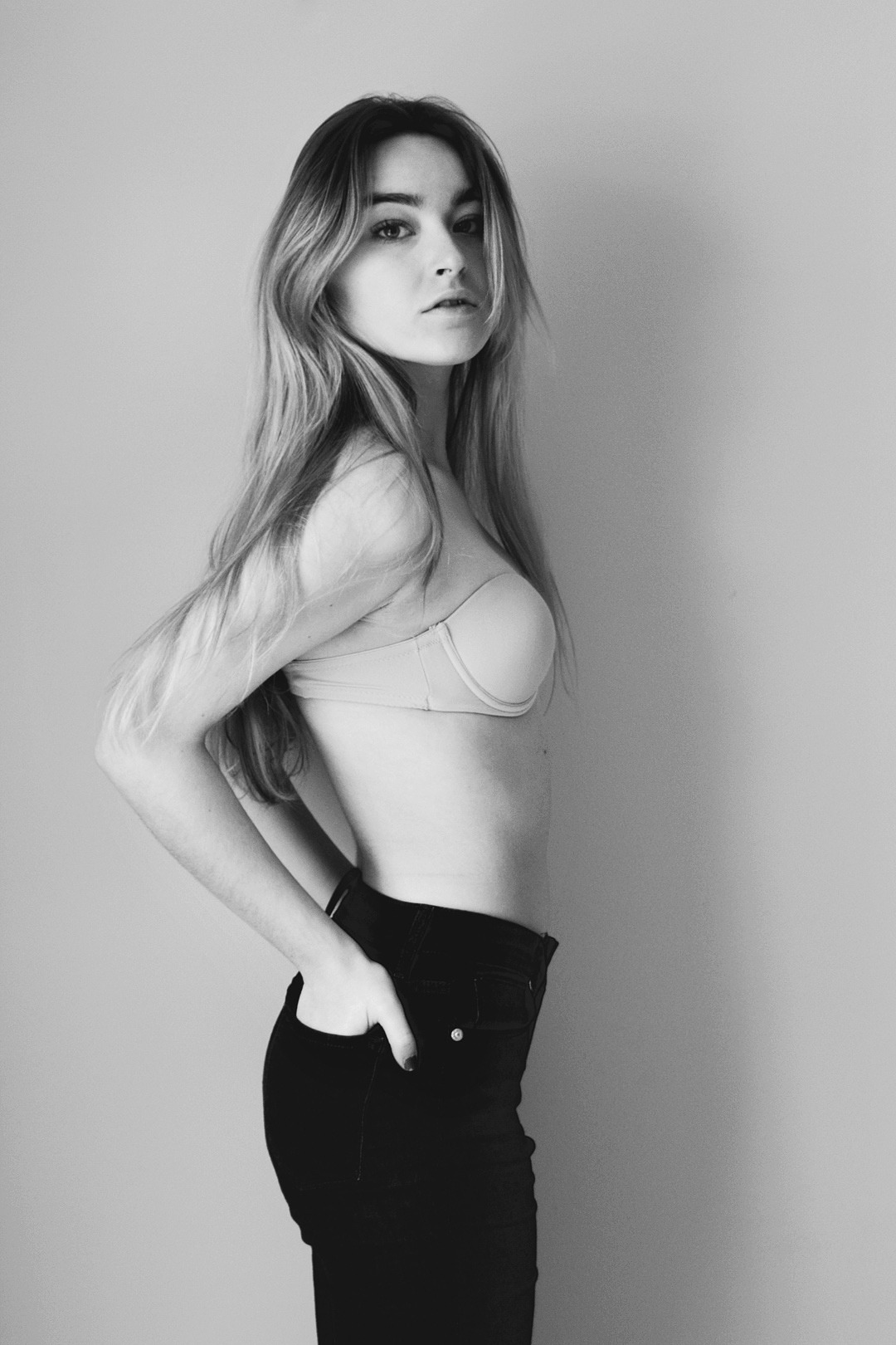 raulsugietphotographer:  Cintia by Raúl Sugiet 