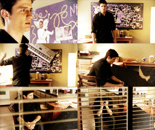 adreamthatshalfawake:  Morgan rewatches OTH and turns into an emotional mess:  2x13
