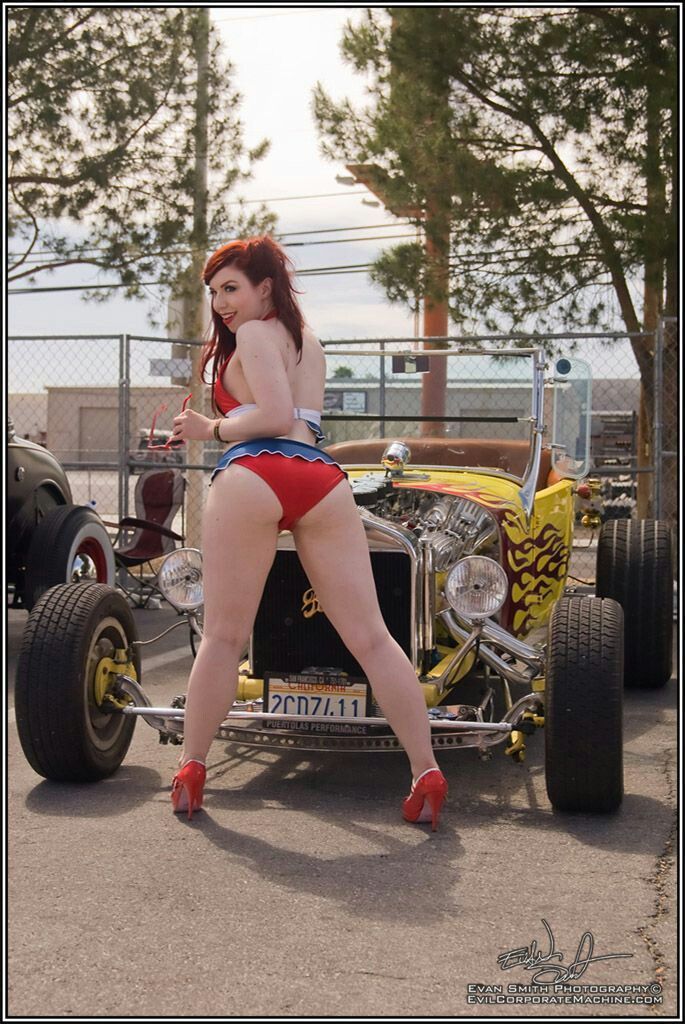 Alt Retro Bimbo