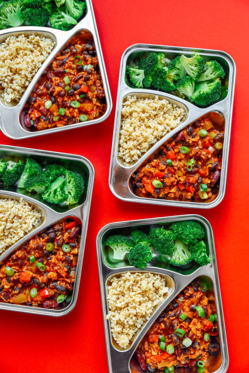 veganfoodblog:Tempeh Chili Meal Prep