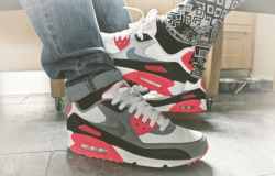sweetsoles:  Nike Air Max 90 VNTG ‘Infrared’ &amp; Nike Air Max 90 GS ‘Infrared’ (by BrowNonSoles) 