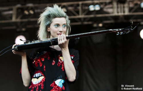 eleonora-goescrazy:  Glorious Annie is glorious! Austin City Limits Festival 2014. by: Robert Redfield for undertheradarmag 