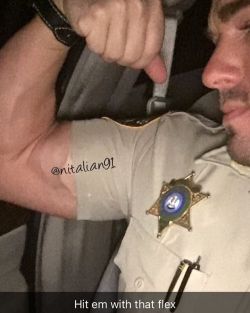 policecorps:  coparrest:  The amazing cop on Instagram once more.   Hell yes. Hottest deputy around.