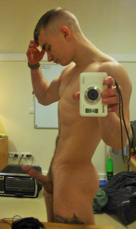 sexyamateurguys:  Real guys near you are looking for sex: http://bit.ly/1OXPzDw