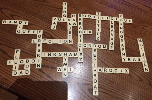 penicillium-pusher:Some friends and I played bananagrams
