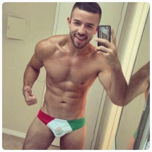 speedosnfootyshorts:  Sunday selfie. Well summer is officially over but it’s still hot enough to hit the beach. #speedos #speedo #guysinspeedos #instagay #gay #gaylikes #gayfollow #gayfollowers #abs #chest #sixpack #smooth #muscles #bulge #gayhunk #gayman