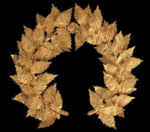 archaicwonder:Greek Gold Wreath of Oak Leaves and Flowers, possibly from Attica, Greece, late 2nd - 