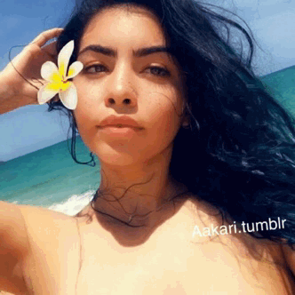 aakari:  @get-you-wet took me to the beach today & we got our truck stuck in the sand 🤣