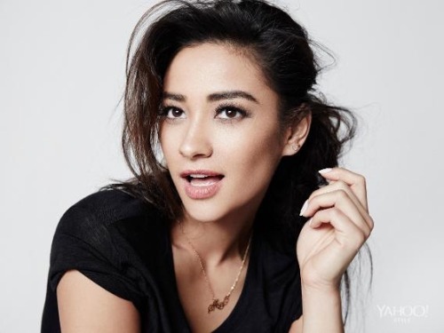 pllcandids: Shay’s photoshoot for Yahoo! Style by Nyra Lang (5/5).