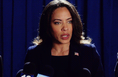 singinprincess:Gif Request Meme » Anonymous asked:Most Attractive + Supergirl          ↳ All the lad