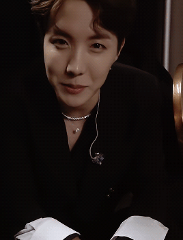 This Look Needs A Cb