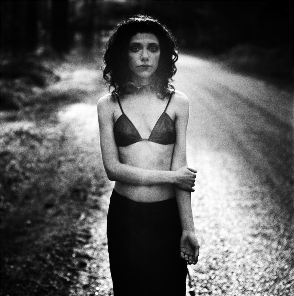 adreciclarte:  PJ Harvey by Anton Corbijn