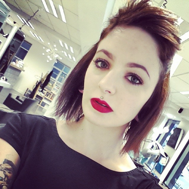 cutestcuppycake:  TGIF. #motd #ootd #russianred #gold #face #brows #maccosmetics