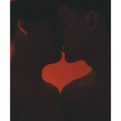 Ryan James Caruther&rsquo;s latest series &ldquo;Diary&rdquo; explores intimacy in quiet
