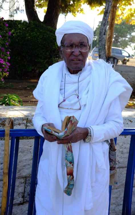 lonetreebeer: Celebrating the Festival of Sigd with the Jewish Ethiopian Community of Israel 