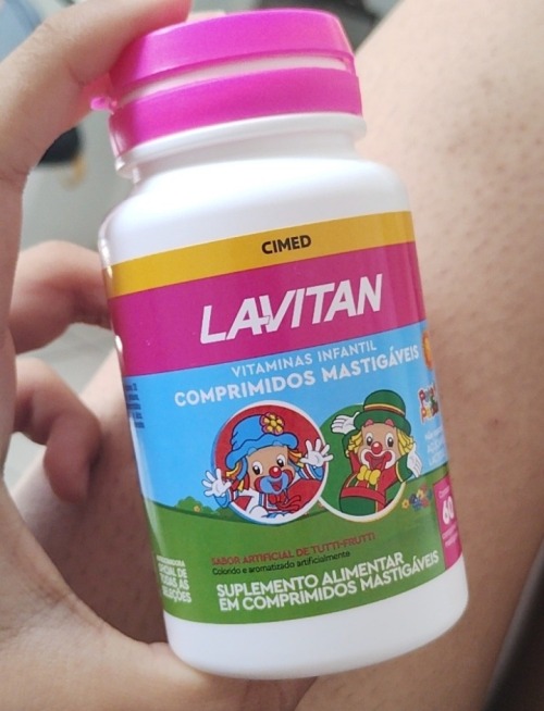 Minha Mãe Tá Me Forçando A Tomar Essa Vitamina, QUE É PRA BEBÊ, Meu Pai Tinha Comprado Pro Meu Irmão,