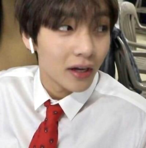 # Taekook Red Layouts