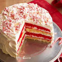 bhgfood:  Peppermint Dream Cake:Alternating