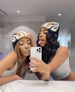 pinkplut0:@taylajeanofficial