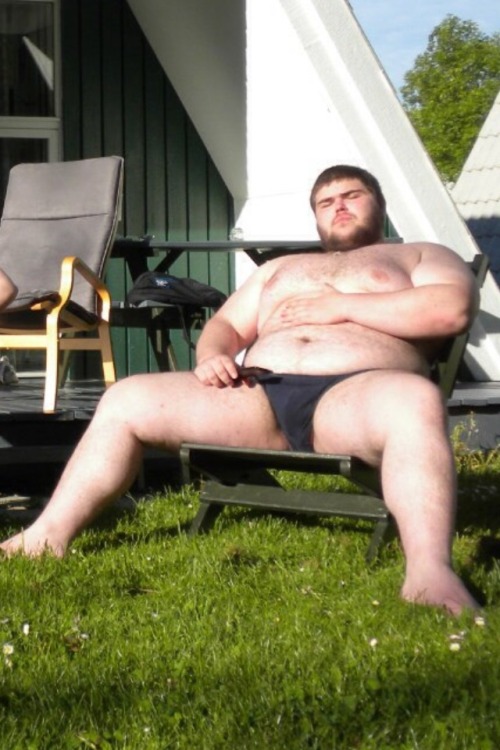 pigshouse:  God bless Summer 