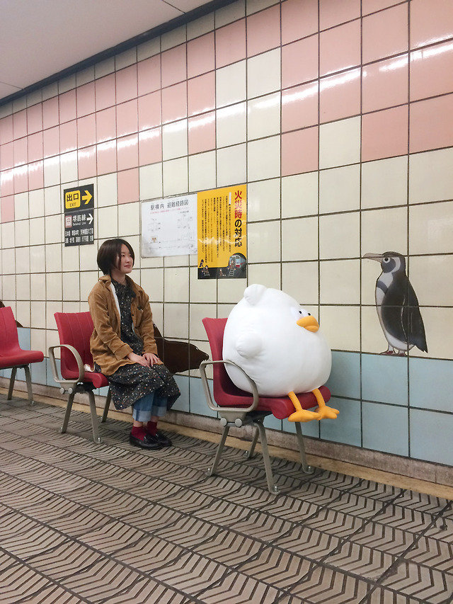 等身大 とりもち ぬいぐるみ - メルカリ