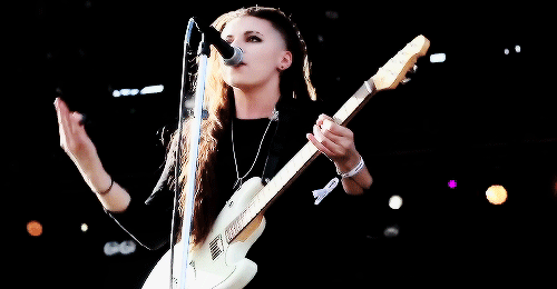 this isnt violence this is just a war in my head