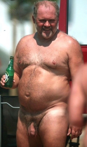 Big Man Pissing
