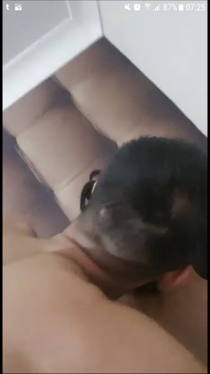 str8baitamate:Brothers Straight UK 21+19… Older brothers turn to give younger blow job tonight..Got them kissing passionately also. Both virgins so will do anything on a promise off a threesome