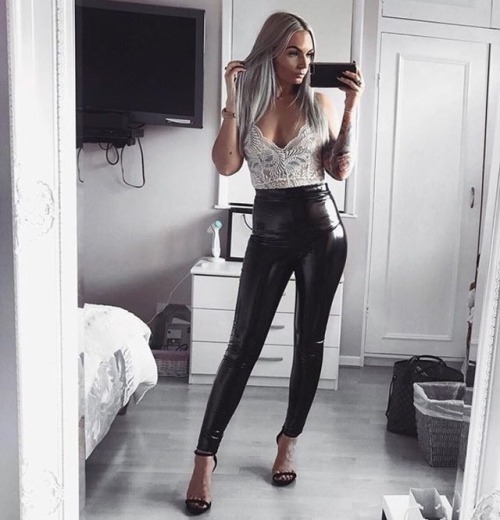 https://tightshinemodels.tumblr.com/post/173433678331