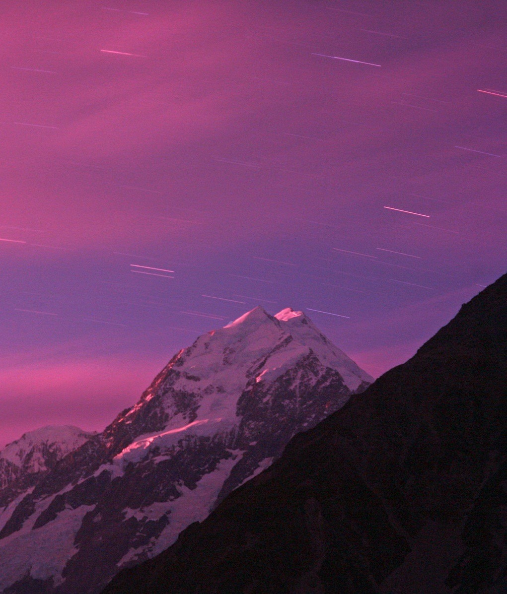 astronomyblog:   Star Trails Over Mount Cook 4 - March 27, 2007   by  Joseph Brimacombe