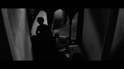 romans-art:some of my favourite faceless screenshots from The Innocents (1961)