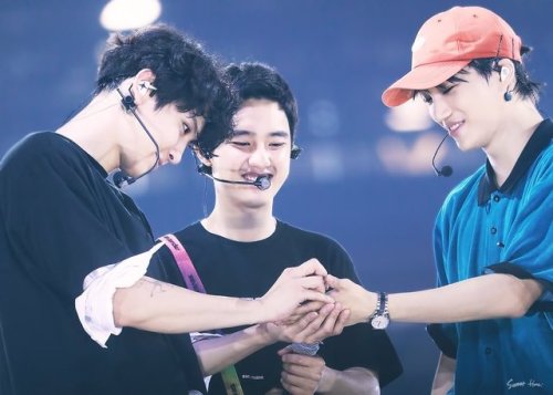 fykadi: 180701 EXO-L Japan EXO Channel ‘Adventure’ - Castle fanmeet - Day 3 Credit: 