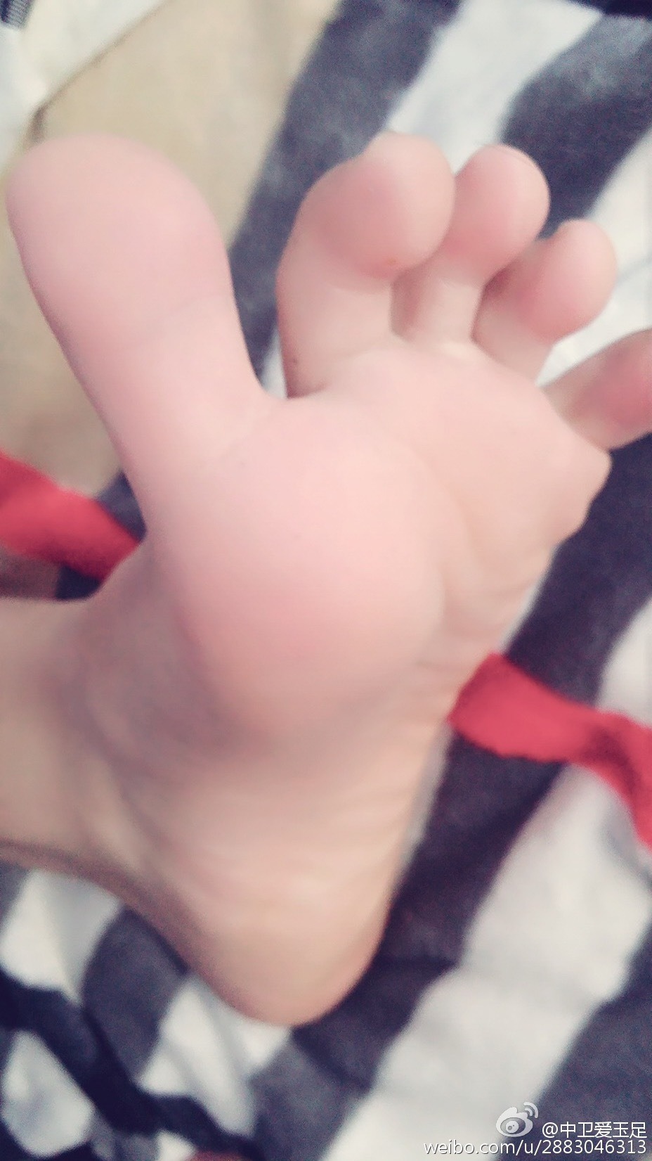 zkflttk:裸足