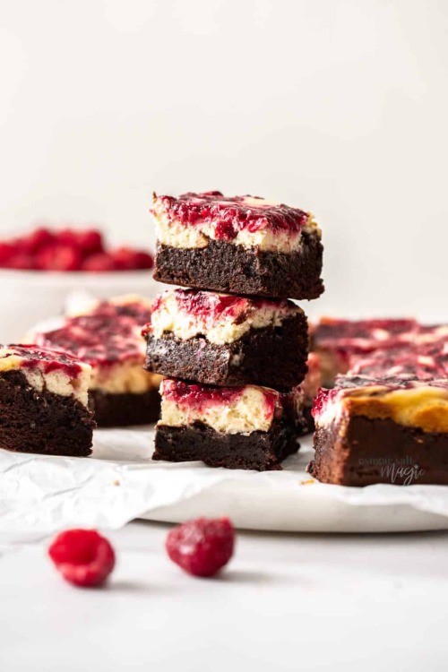 fullcravings: Raspberry Cheesecake Brownies