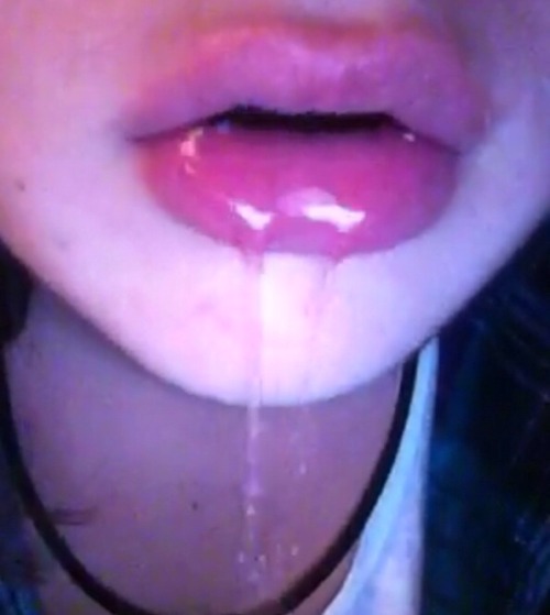 sirsplayground:  Happy mouth Monday  Thank you for your Submission. Love the drool. Sir