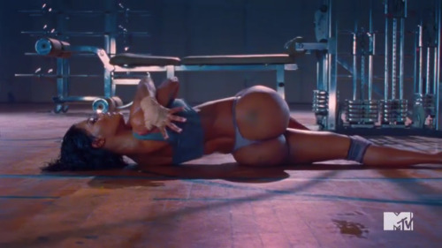lyonnnss:freakyimagination:TEYANA TAYLOR DID THAT BITCH!!! this video is too fire