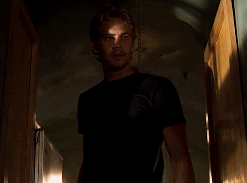 PAUL WALKER ↳ 2001 | The Fast And The Furious 
