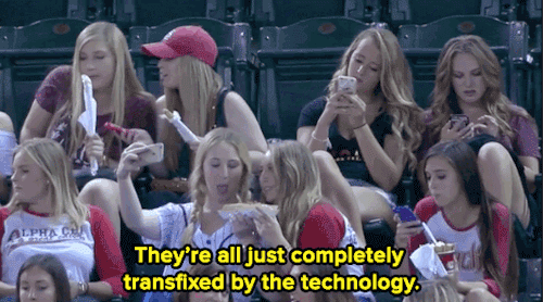 sugarfreesuzy:povverbottoms:micdotcom:Male announcers mock young women for taking selfies during a b