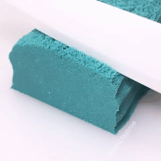 donutsquishy:teal sand ♡ sand.tagious