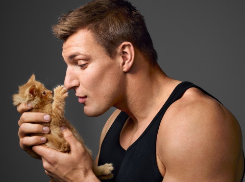 mendogsotherpets:  Super Bowl Champion XLIX New England Patriots Tight End, Robert James “Rob” Gronkowski Is 26 Today - May 14, 2015Born:  May 14, 1989