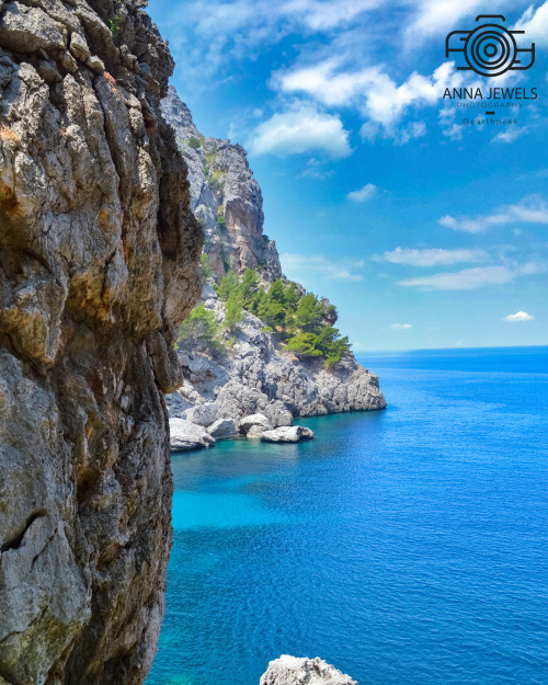 Majorca - Spain (by Anna Jewels (@earthpeek)) https://www.instagram.com/earthpeek/