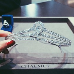 queens-be-like:    ♔ ᴀɢᴇɴᴛ ᴘʀᴏᴠᴏᴄᴀᴛᴇᴜʀ ♔   