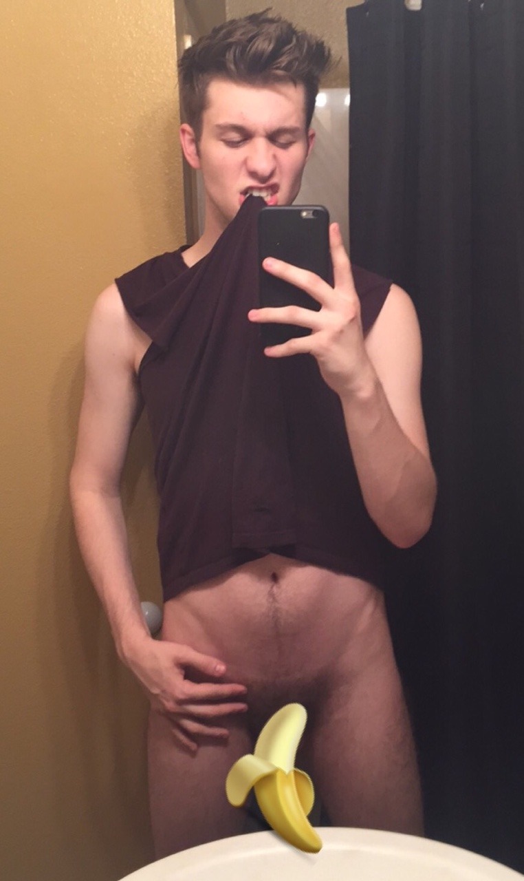 malikmydick:  malikmydick:  i’m down with this new trend  http://www.amazon.com/registry/wishlist/2RS72F22YZF6T/ref=cm_sw_r_tw_ws_bDMbub171W1XT