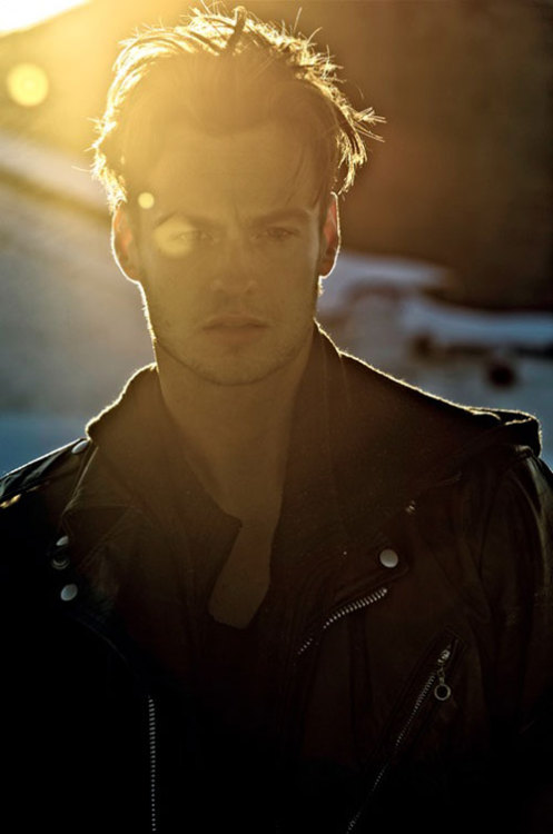 afreeboy:  Max Papendieck by John Beecroft 